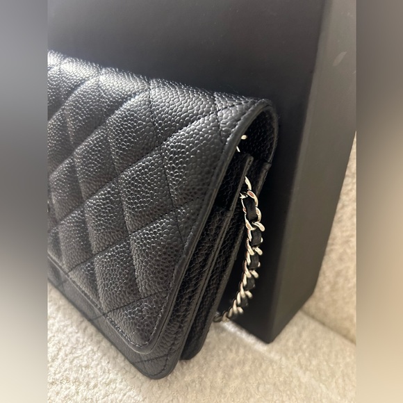 Chanel Black Caviar Wallet on Chain with Silver Hardware - Picture 6 of 14